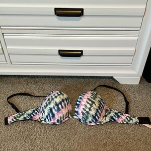 Victoria secret/Pink tie dye 34DD Bra